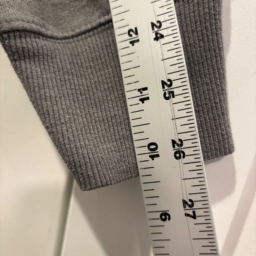 The North Face Mens Never Stop Exploring Red Box Logo Hoodie Gray Medium